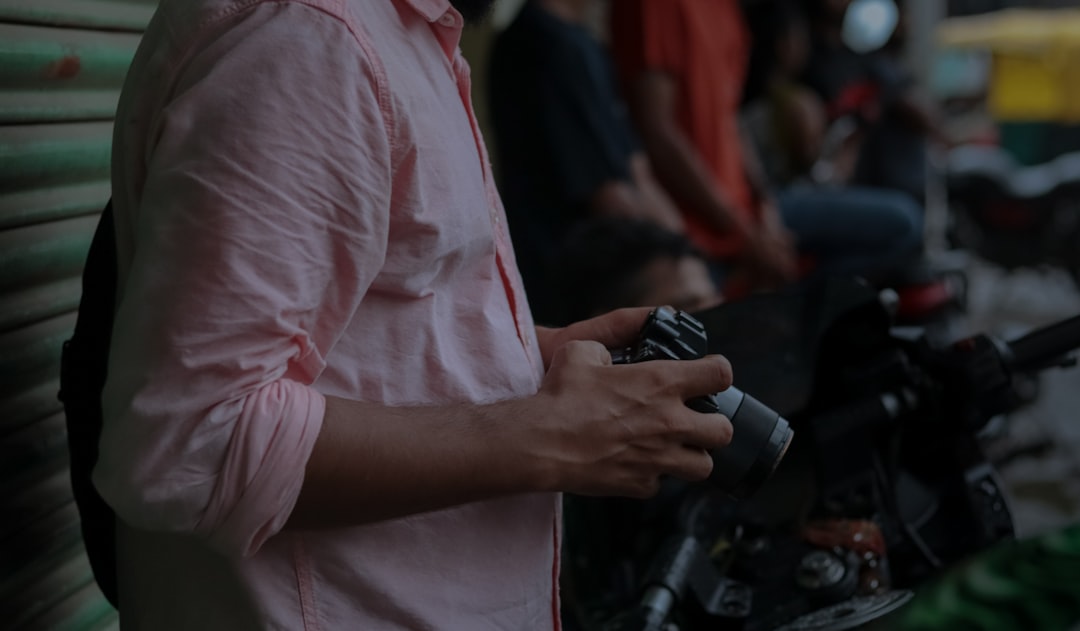 ❓ FAQ by Gamification Hub a man holding a watch